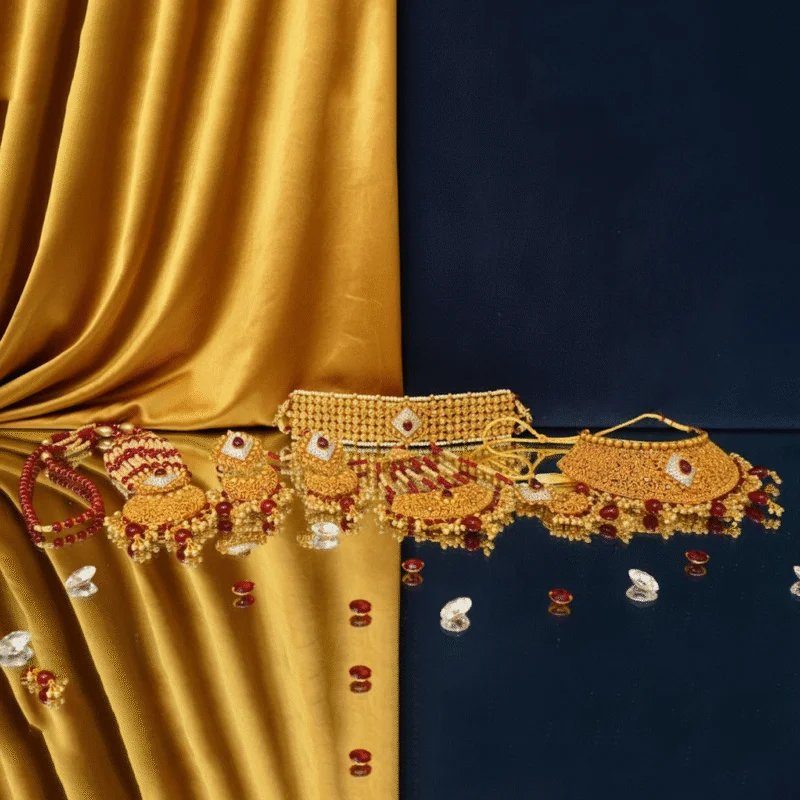 Exquisite 21 Karat Gold Bridal Set (8 Tola) - Image 4
